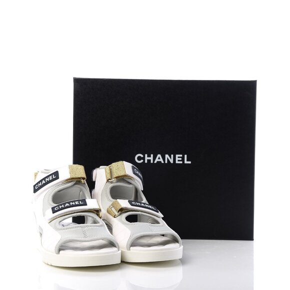 CHANEL 2021 Interlocking CC Logo Gladiator Sandals Size 40 - Picture 7 of 17